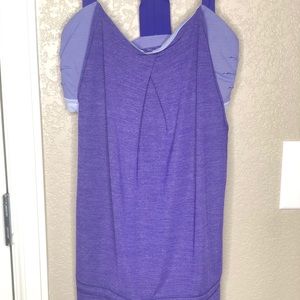 Lululemon sports bra/tank